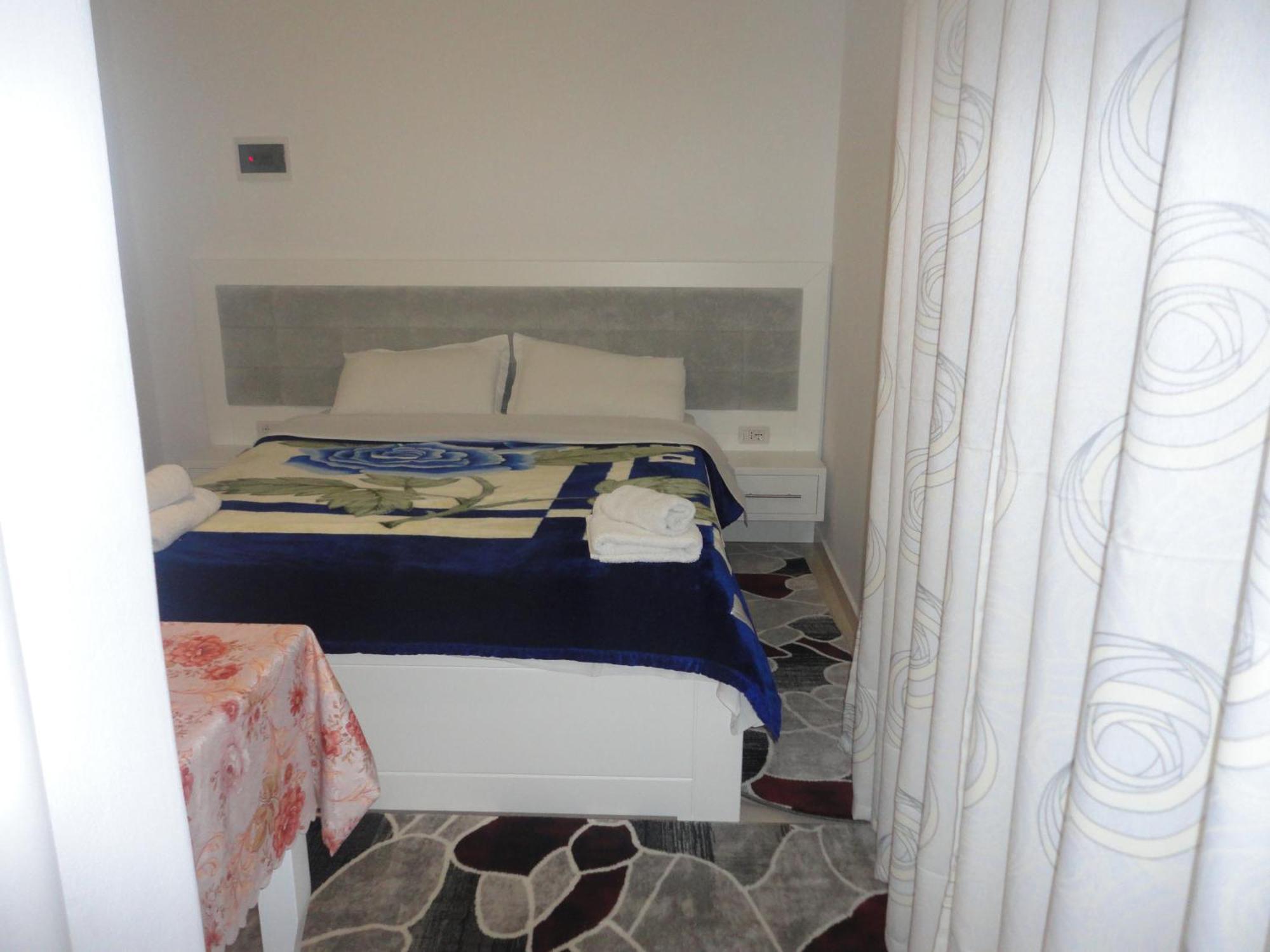 Oruci Apartments คซามิล ภายนอก รูปภาพ