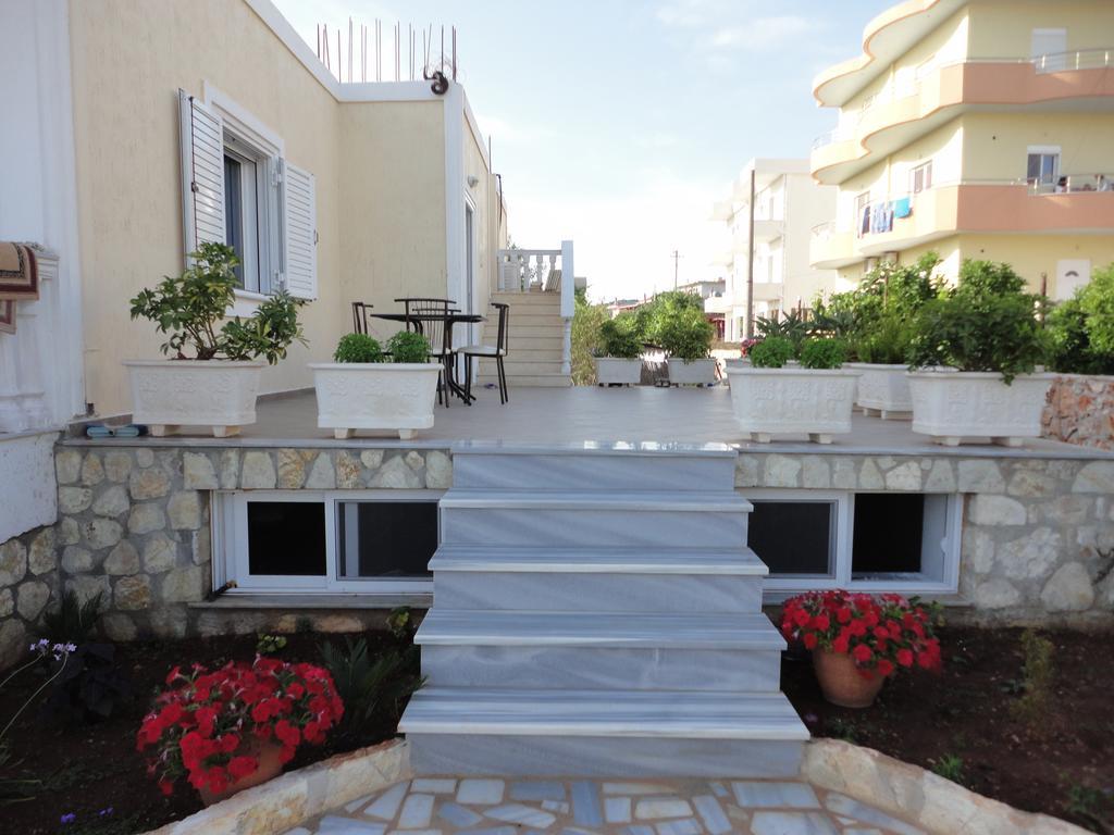 Oruci Apartments คซามิล ภายนอก รูปภาพ
