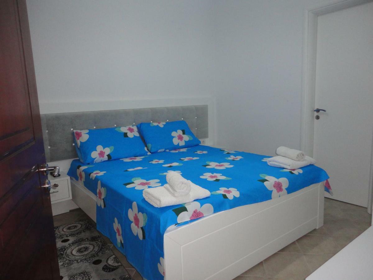 Oruci Apartments คซามิล ภายนอก รูปภาพ